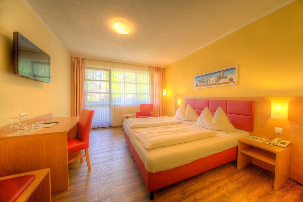 Burgenlaenderhof Hotel Garni Mörbisch am See Quarto foto
